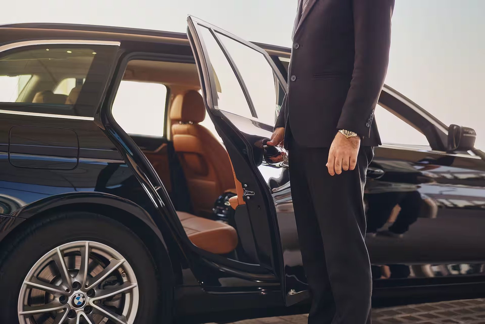 plan-etihad-additional-services-transfers-chauffeur